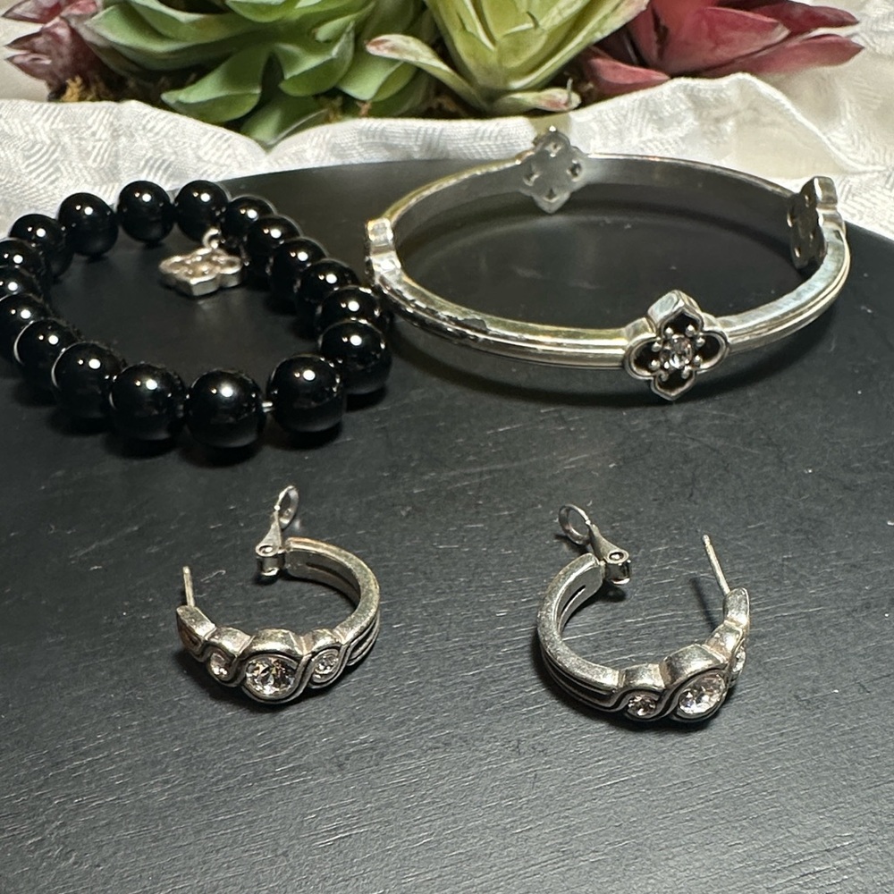 Brighton collectibles earrings “Infinity Sparkle” earrings & bracelets 3 pc